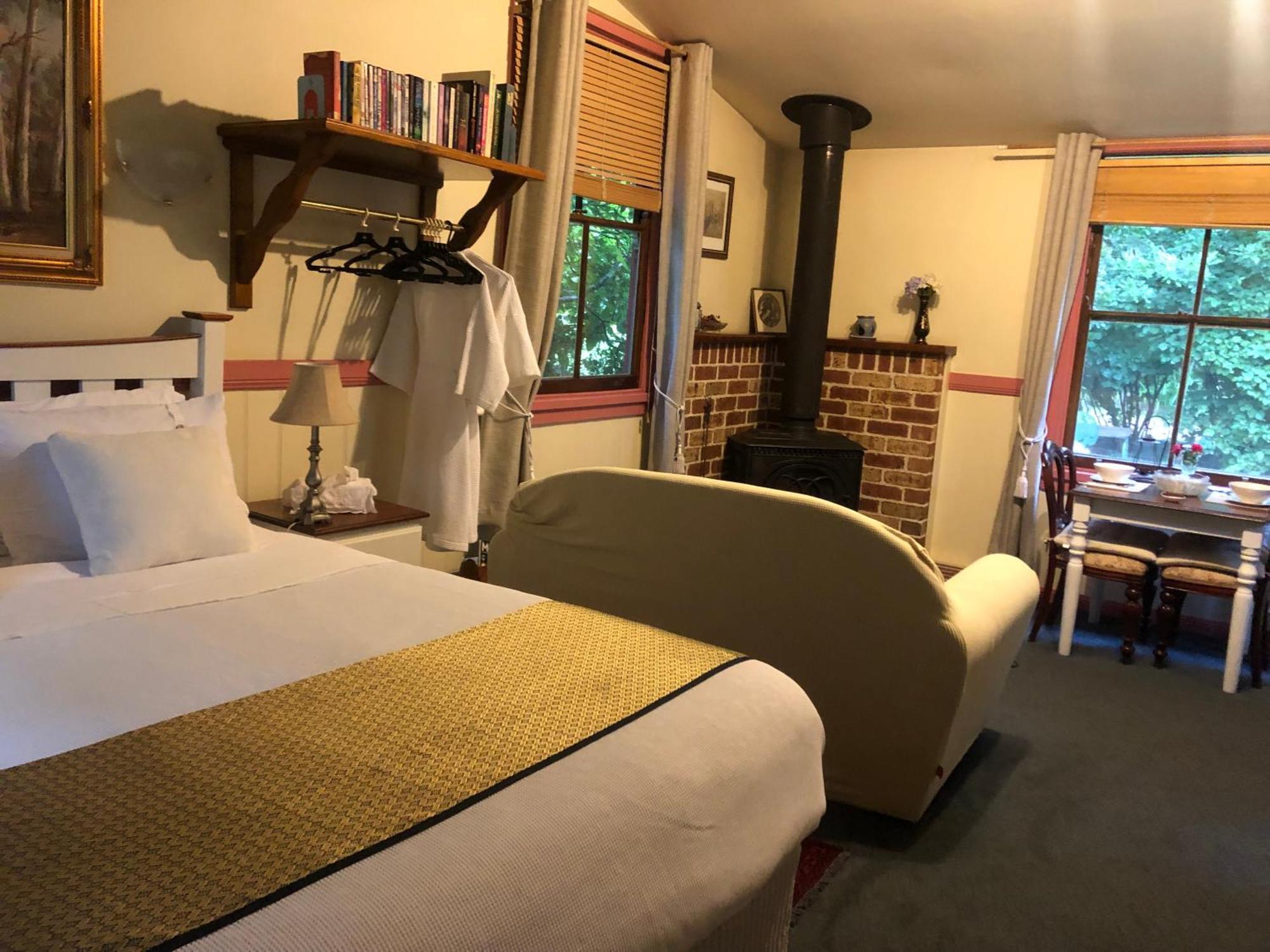 Bed and Breakfast Secrets Hideaway Blackheath Exterior foto