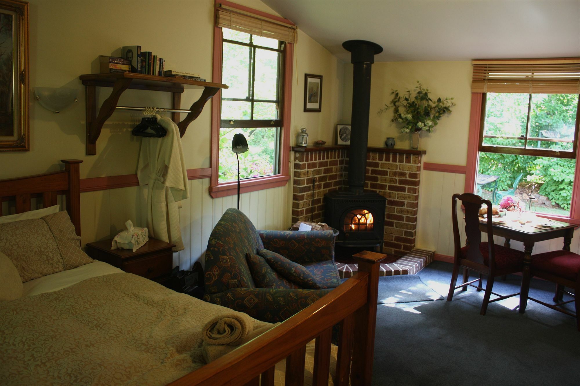 Bed and Breakfast Secrets Hideaway Blackheath Exterior foto